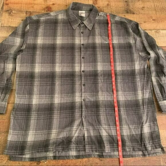 Friends mens size 3xl gray white long sleeve full button down graphic shirt - Picture 3 of 7